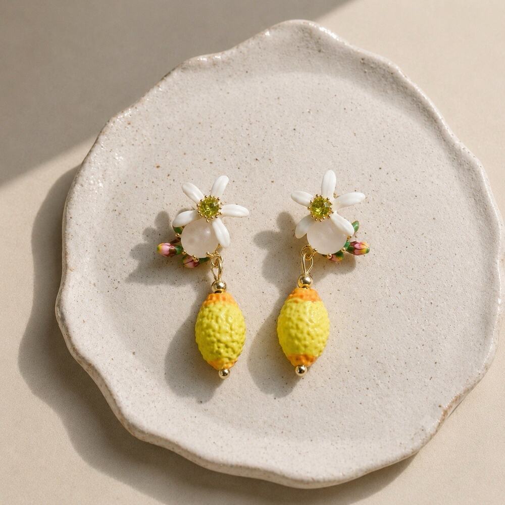 Anthropologie Lemon Fruit Flower Earrings Gold Cottagecore Crystal Boho Y2K Stud